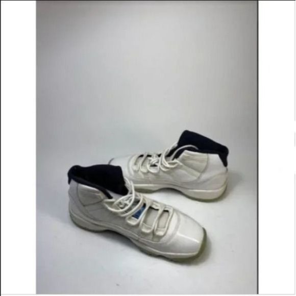 Nike Sz 5.5 Y Air Jordan 11 Retro Legend Blue Sneakers - Picture 5 of 7